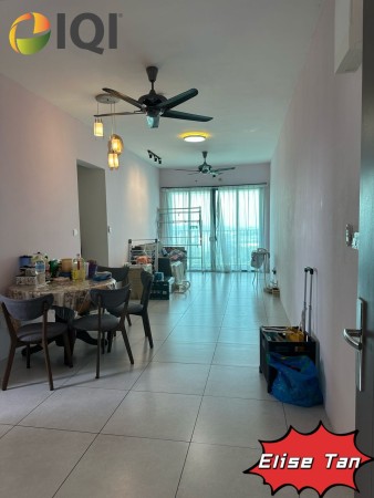 Townhouse For Rent at Meritus Residence