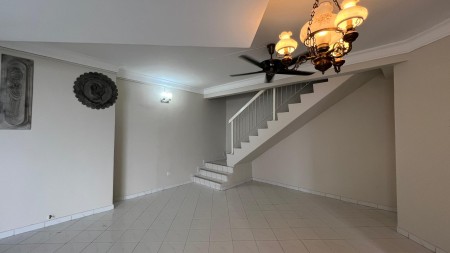 Condo For Rent at Sri Suajaya Condominium