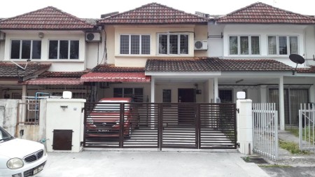 Terrace House For Rent at USJ 2