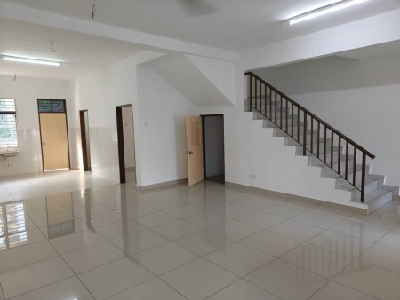 Terrace House For Rent at Saujana Rawang