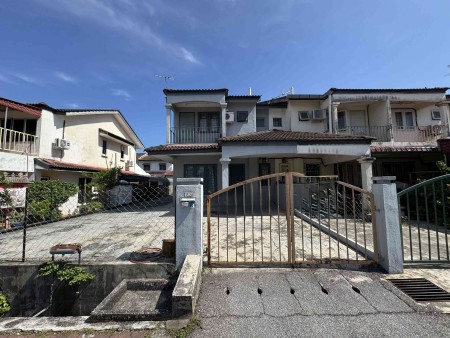 Terrace House For Sale at Taman Pakatan Jaya