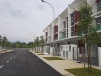 Superlink For Sale at Taman Amanputra, Puchong