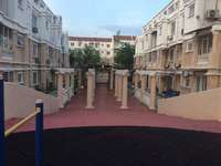 Townhouse For Sale at Sommerset Close