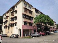 Apartment For Auction at Pangsapuri Barat, Taman Bukit Serdang
