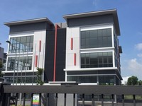 Semi-D Factory For Sale at Sekitar 26
