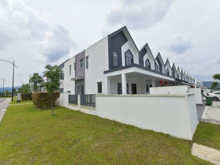 Terrace House For Sale at Eco Forest