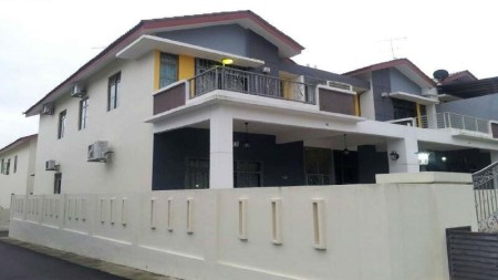 Superlink For Sale at Taman Selatan