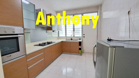 Condo For Sale at Regency Heights