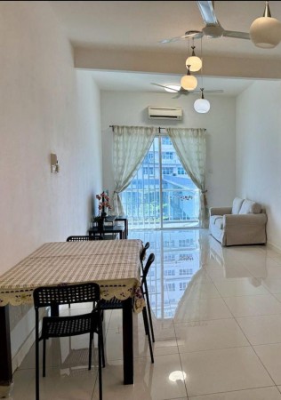 Condo For Rent at Skypod