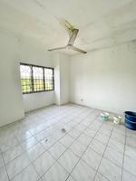Apartment For Sale at Pangsapuri Flora II, Taman Subang Intan