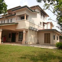 Property for Sale at KiPark Puchong