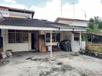 Property for Rent at Taman Pelangi