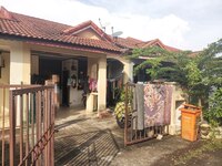 Property for Sale at Taman Pahlawan