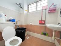 Terrace House For Sale at Taman Amanputra, Puchong