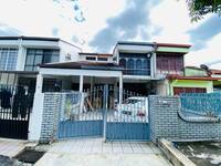 Terrace House For Sale at Taman Bakti, Pandan