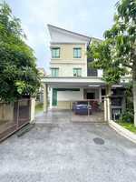 Property for Sale at Taman Tropika 2