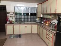 Terrace House Room for Rent at Kepong Baru