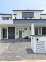 Townhouse For Rent at Kita Bayu
