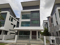 Property for Sale at Bandar Puncak Alam