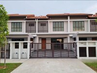 Terrace House For Rent at Viola