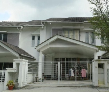 Terrace House For Sale at TTDI Grove