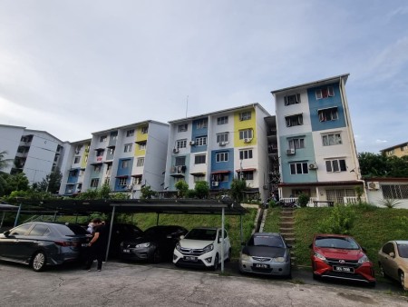 Flat For Sale at Kelumpuk Kemunting