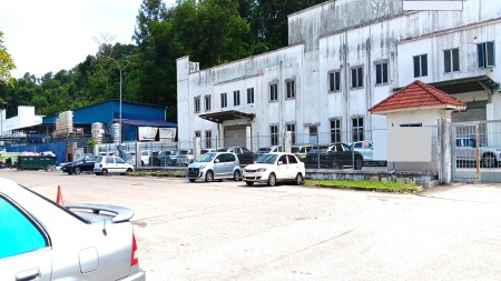 Detached Warehouse For Rent at Kinrara Industrial Park