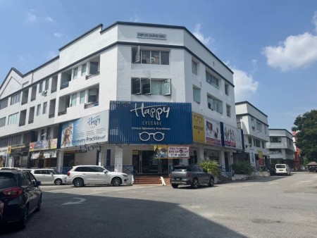 Shop For Sale at Kompleks Diamond