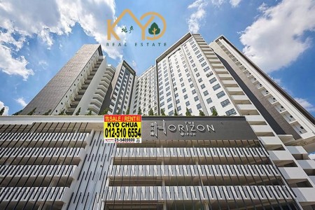 Condo For Rent at The Horizon