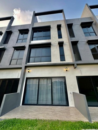 Terrace House For Rent at Affiniti Residences