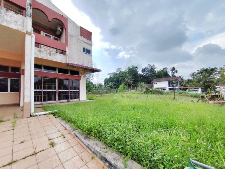 Bungalow House For Sale at Taman Kok Ann