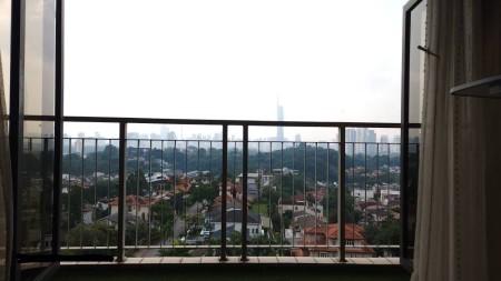 Condo For Sale at Cascadium