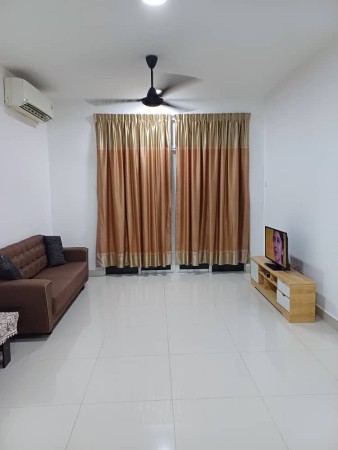 Condo For Rent at Flora Rosa