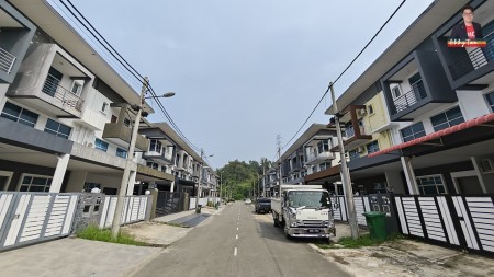 Terrace House For Sale at Taman Gayamas 118