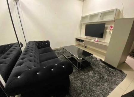 Condo For Rent at Maisson