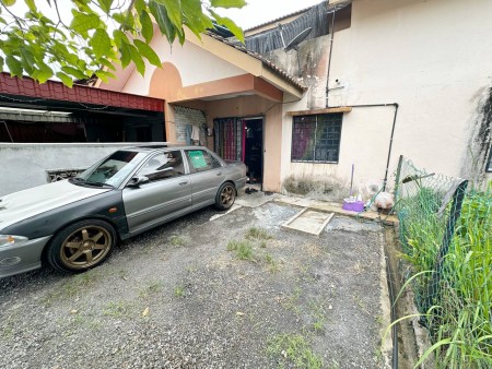 Terrace House For Sale at Taman Serendah Makmur