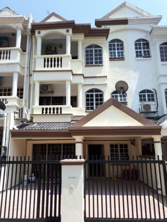 Terrace House For Sale at Bayan Hill Homes