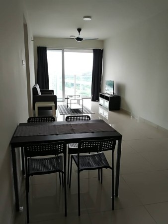 Condo For Sale at Maxim Residences