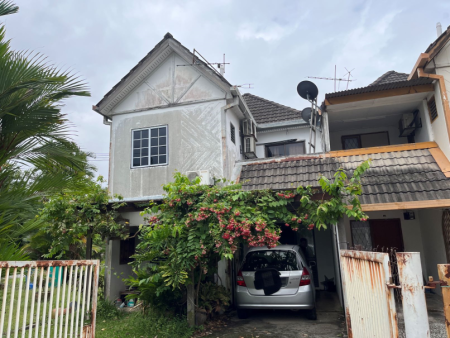 Terrace House For Sale at Section 24