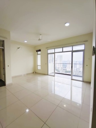 Condo For Rent at Sky Vista Residence