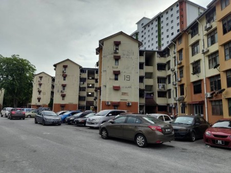 Apartment For Sale at Taman Sri Sentosa