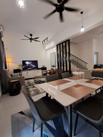 Terrace House For Rent at Antara Gapi