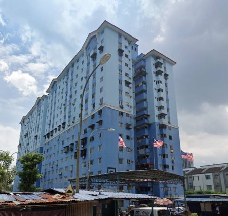 Apartment For Sale at Sri Rakyat Apartment