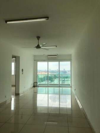 Condo For Rent at The Regina