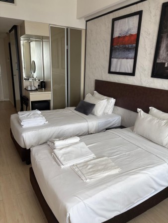 Condo For Rent at Centrestage