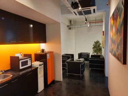 Office For Rent at Metropolitan Square