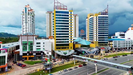 Retail Space For Sale at 1 Borneo Mall