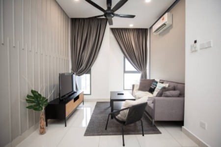 Condo For Rent at Riverine Sapphire