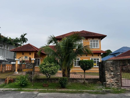 Bungalow House For Sale at UDA Heights