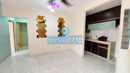 Apartment For Sale at Pangsapuri Sri Meranti